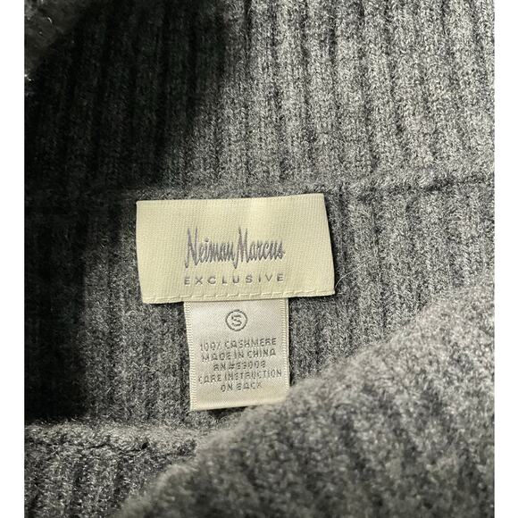 Neiman Marcus 100% Cashmere Button Shoulder Sweater Dress Gray Small Luxurious - Picture 14 of 14